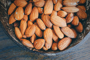 Almendra salada